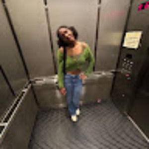 Meet your Posher, Eva